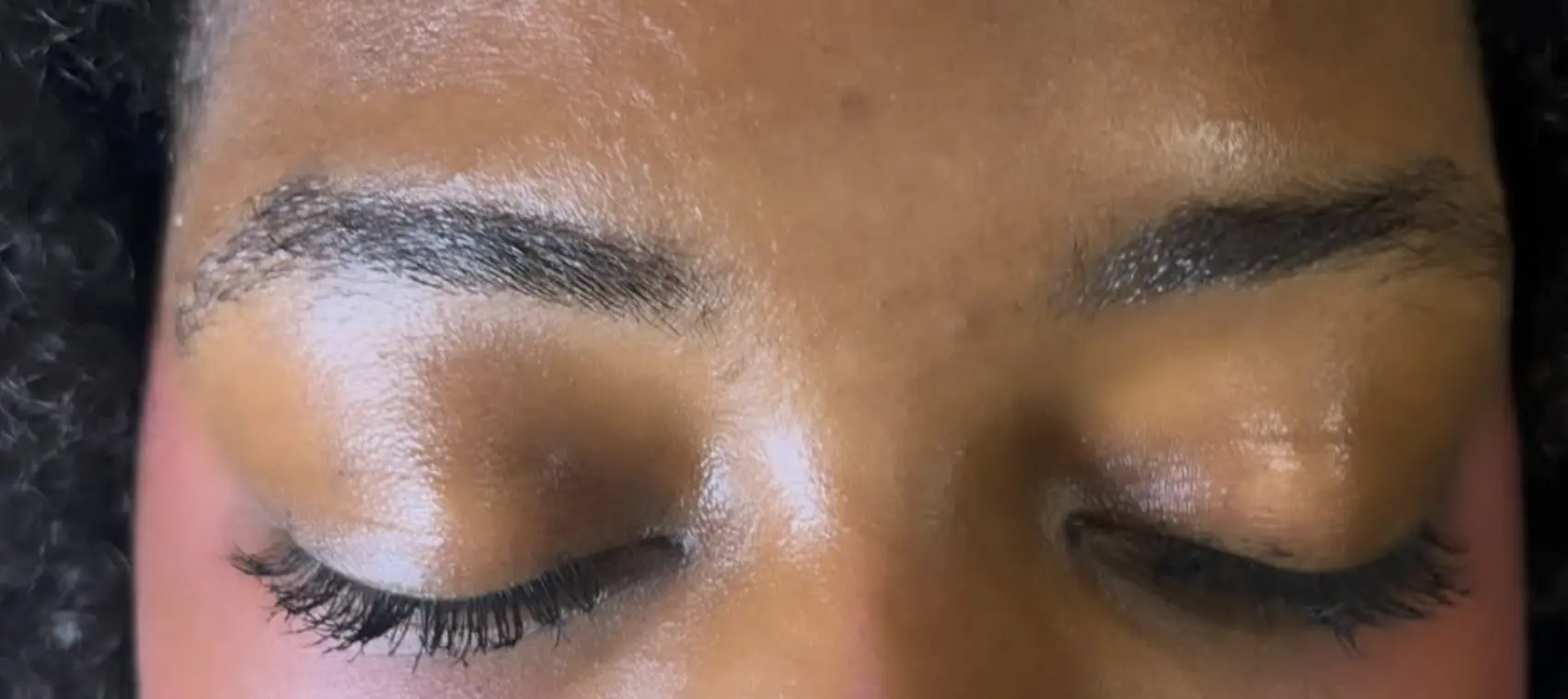 fluff up brow wax